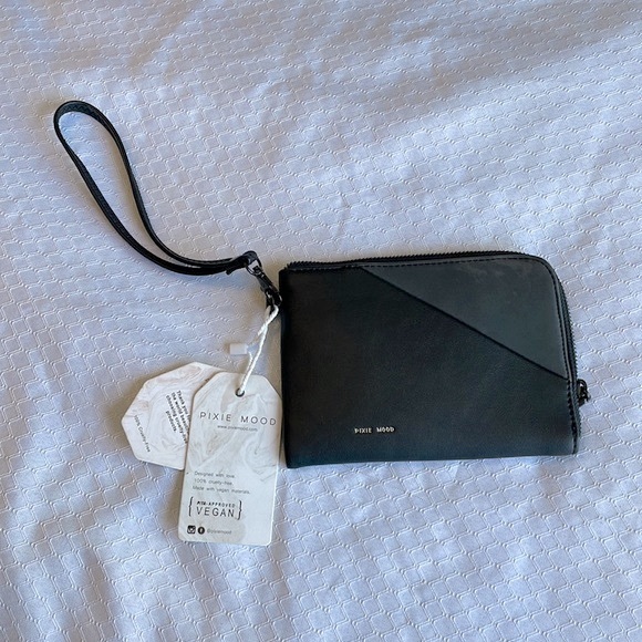 Pixie Mood Handbags - Pixie Mood Black Vegan Leather Stacy Wristlet NWT